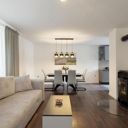 Višnjan Apartment Larissa By Rent Istria מראה חיצוני תמונה