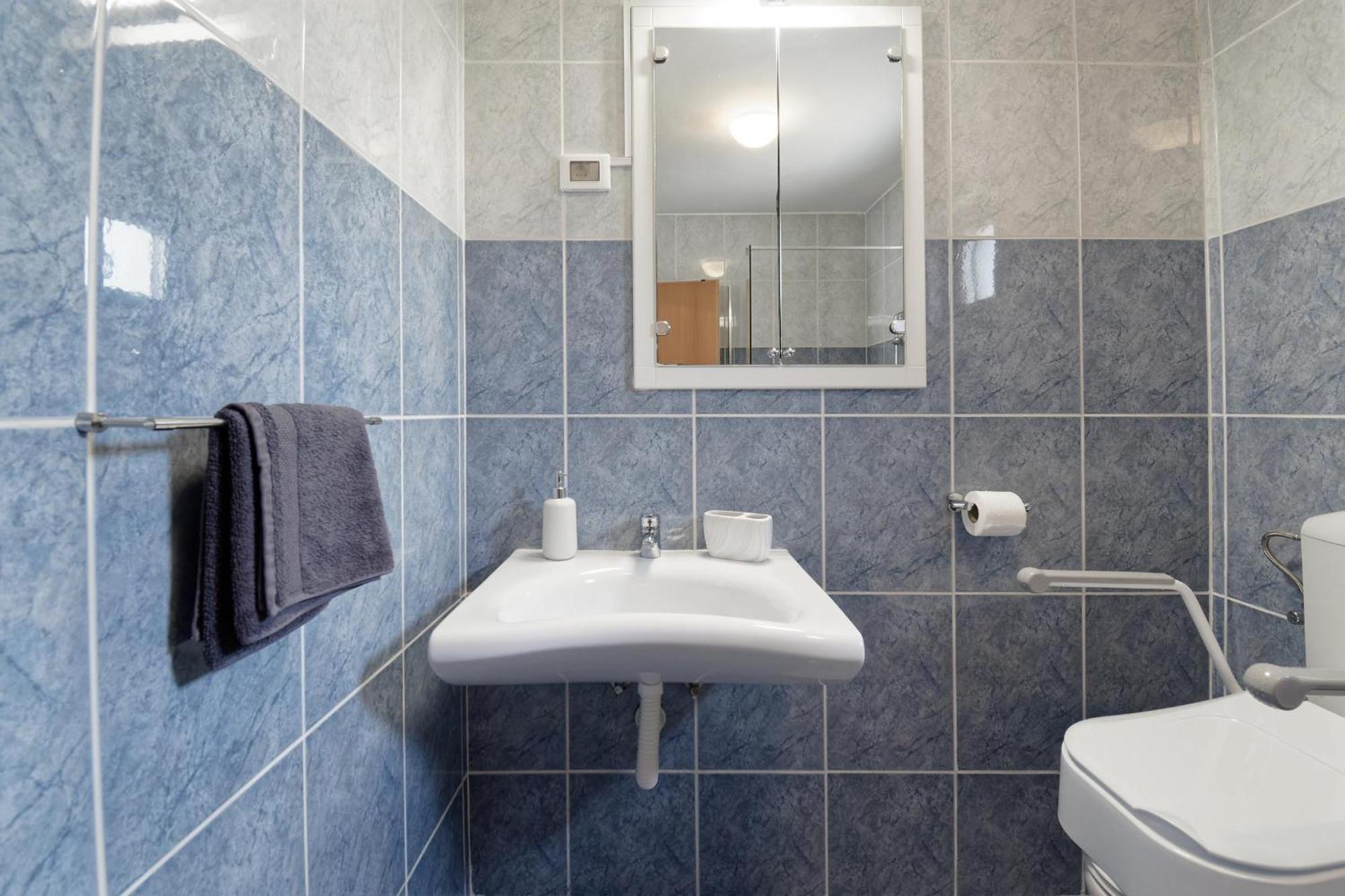 Višnjan Apartment Larissa By Rent Istria מראה חיצוני תמונה