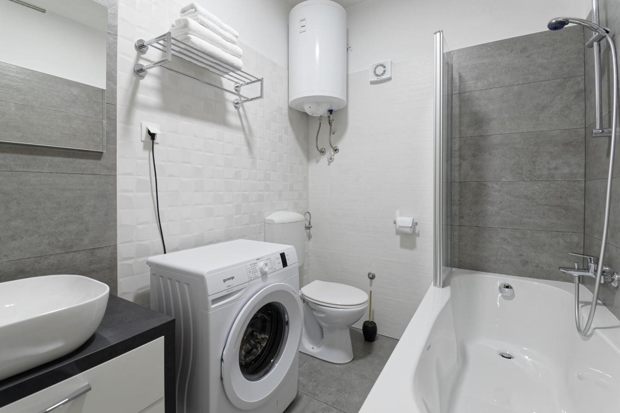 Višnjan Apartment Larissa By Rent Istria מראה חיצוני תמונה